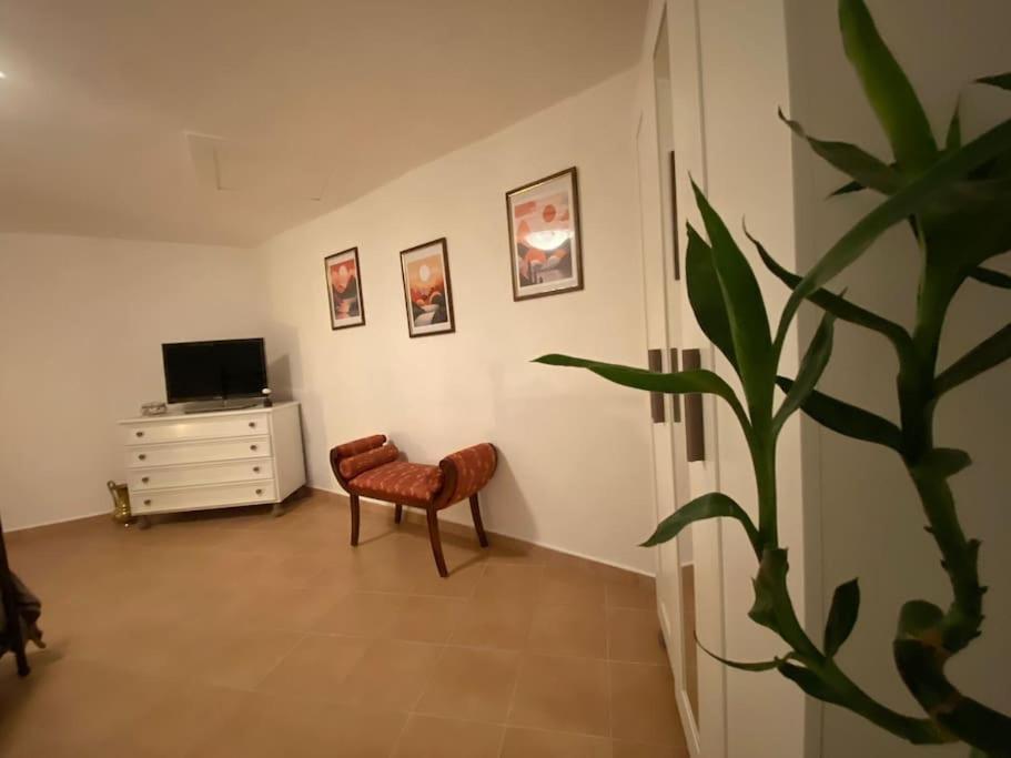 Casa Vacanze Fonte Del Menotre โฟลีโญ ภายนอก รูปภาพ